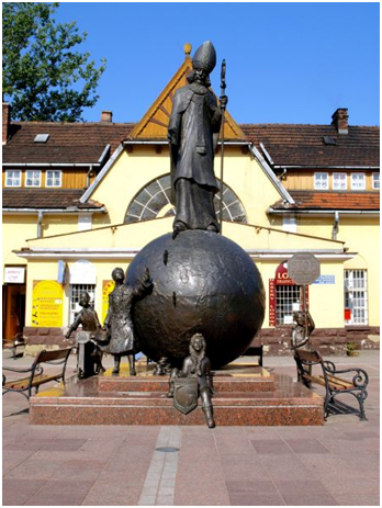 Pomnik Mikołaja dworzec w Rabce Zdroju