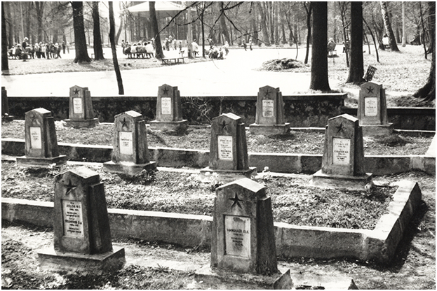 Cmentarz żołnierzy Armii Radzieckiej przed renowacją
